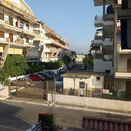 Trilocale A 800 Metri Dal Mare Apartman Scalea Kültér fotó